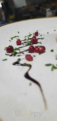 Harley’s Bistro & Lounge