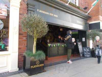 Flanagan's Irish Bar