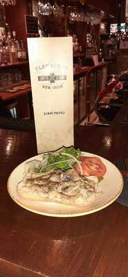 Flanagan's Irish Bar