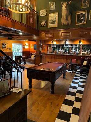 Flanagan's Irish Bar