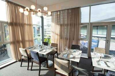 Spotlight Restaurant & Bar