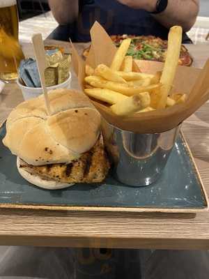 Pico Bar And Restaurant