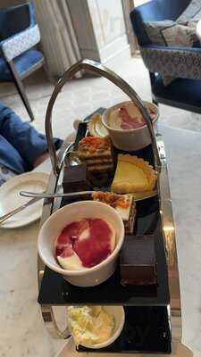 The Montfort At Stanbridge Earls