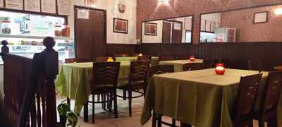 Kingston 20 Caribbean Mix Cuisine