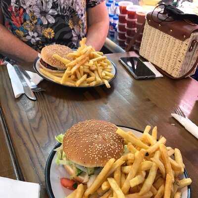 Popeye's Pizzeria & Grill