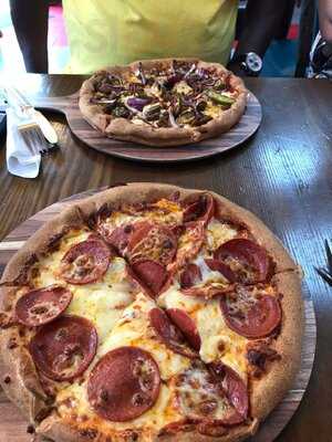 Popeye's Pizzeria & Grill