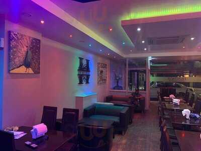 Heritage Restaurant & Lounge