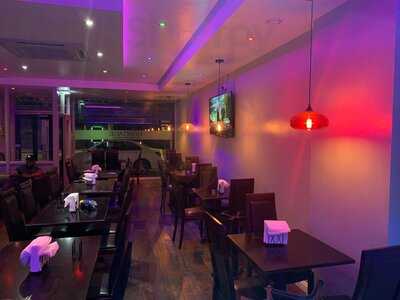 Heritage Restaurant & Lounge