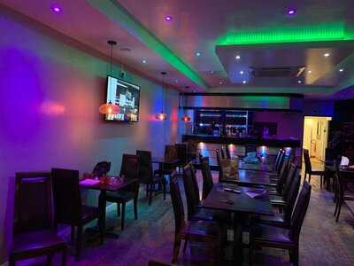 Heritage Restaurant & Lounge