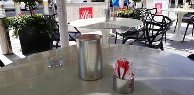 Illy Caffe