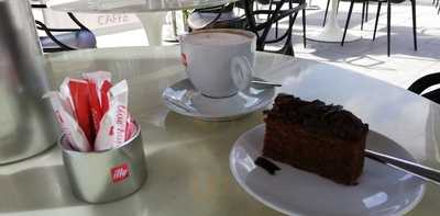 Illy Caffe