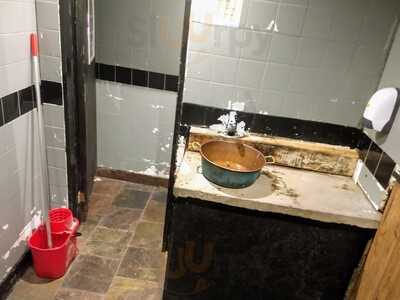 The Glamorous Show Bar