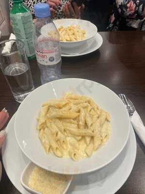 Mangiatutto Restaurant