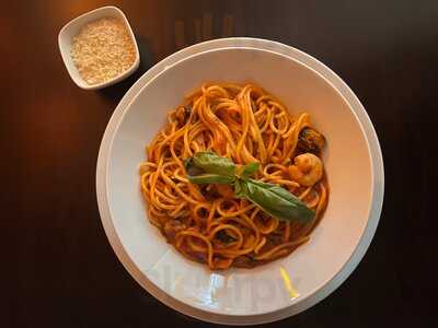 Mangiatutto Restaurant