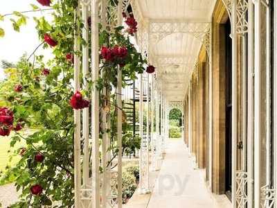The Folly At Mercure Burton Upon Trent Newton Park