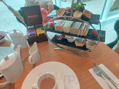 Halo Bar And Restaurant  Islington