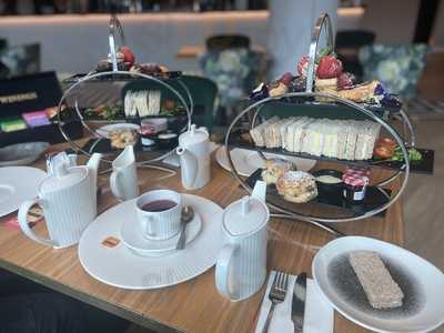 Halo Bar And Restaurant  Islington