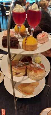 Afternoon Tea At Park Plaza Westminster Bridge