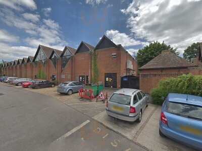 Solent Cafe At Macdonald Elmers Court Hotel And Resort