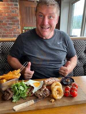 The Lakeview Restaurant