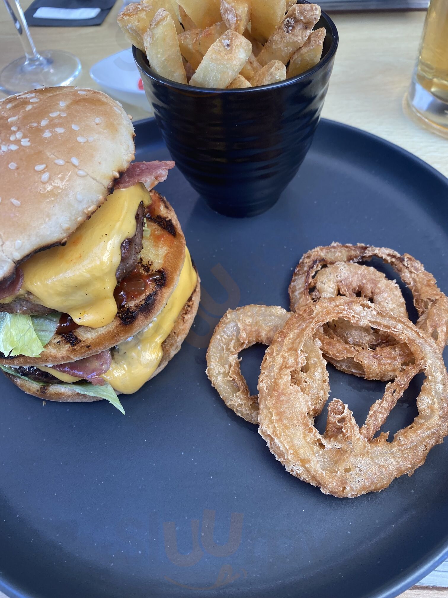 The Cairn Grill Restaurant & Bar