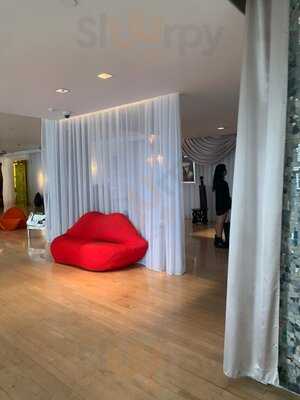 Mad Hatter's Afternoon Tea At Sanderson