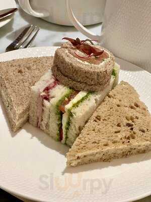 Afternoon Tea At Royal Lancaster London