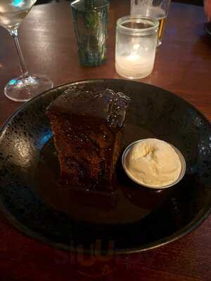 The White Bull, Oswaldtwistle