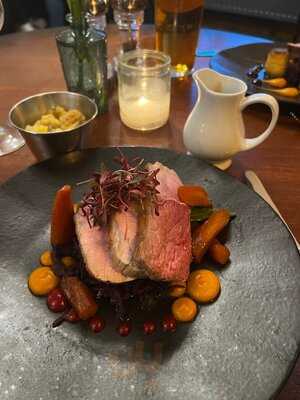 The White Bull, Oswaldtwistle