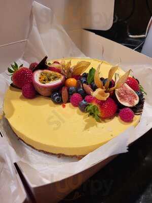 Eat's Healthy - Vegan, Gluten-free Cakes