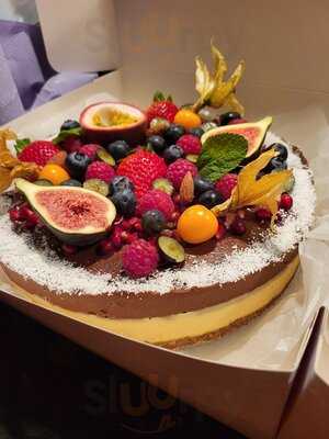 Eat's Healthy - Vegan, Gluten-free Cakes