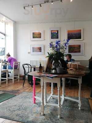 Dexter's Coffee Shop