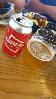 Chuck And Blade Burgers