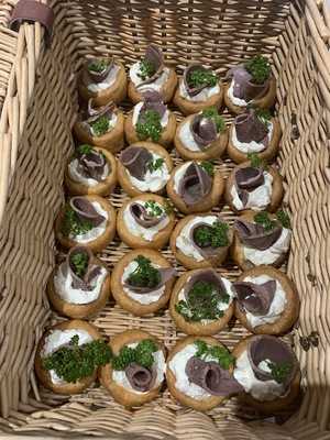 Best Of British At No. 9