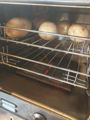 Hj's Bostin Takeaway