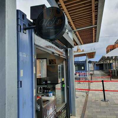 Hj's Bostin Takeaway