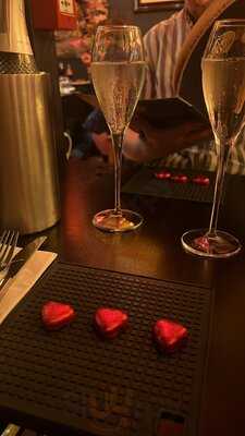 Tuk Tuk Asian Bistro