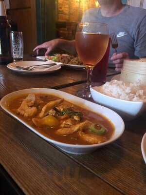 Ning's Thai Restaurant & Takeaway