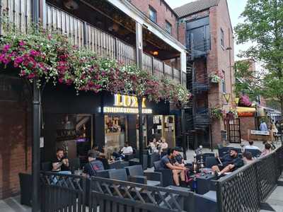Luxx Shisha Lounge & Bar
