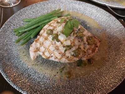 Escape Restaurant & Bar