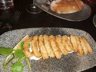 Escape Restaurant & Bar