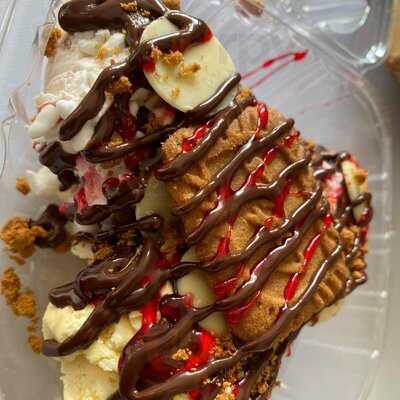 Star Burgers & Desserts