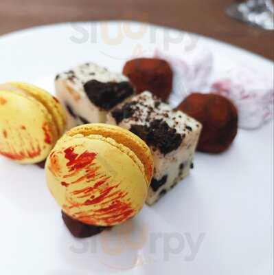 Red.h - Real English Drinks House