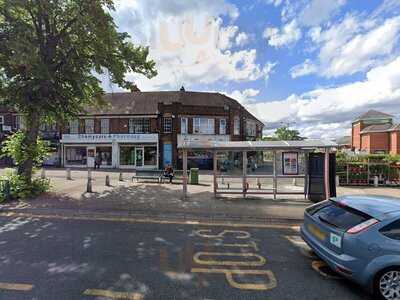 Ivy's Cafe And Ale Room