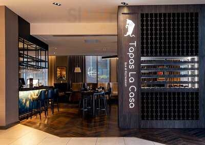 Tapas La Casa Bar & Restaurant