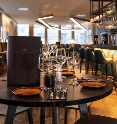 Tapas La Casa Bar & Restaurant