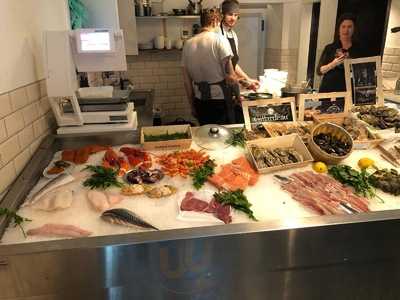 Bourne's Fishmongers