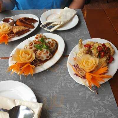 Benjarong Thai Cuisine