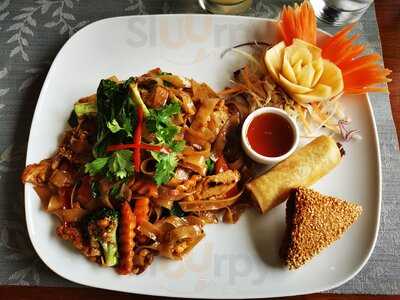 Benjarong Thai Cuisine