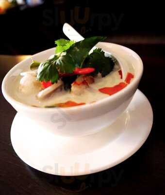 Benjarong Thai Cuisine